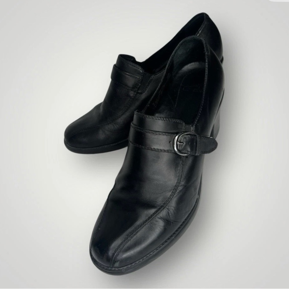 Dansko Norah black buckle heeled pumps / loafers for Women. size 40